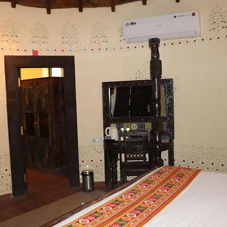 Regenta Resort Bhuj Exterior foto