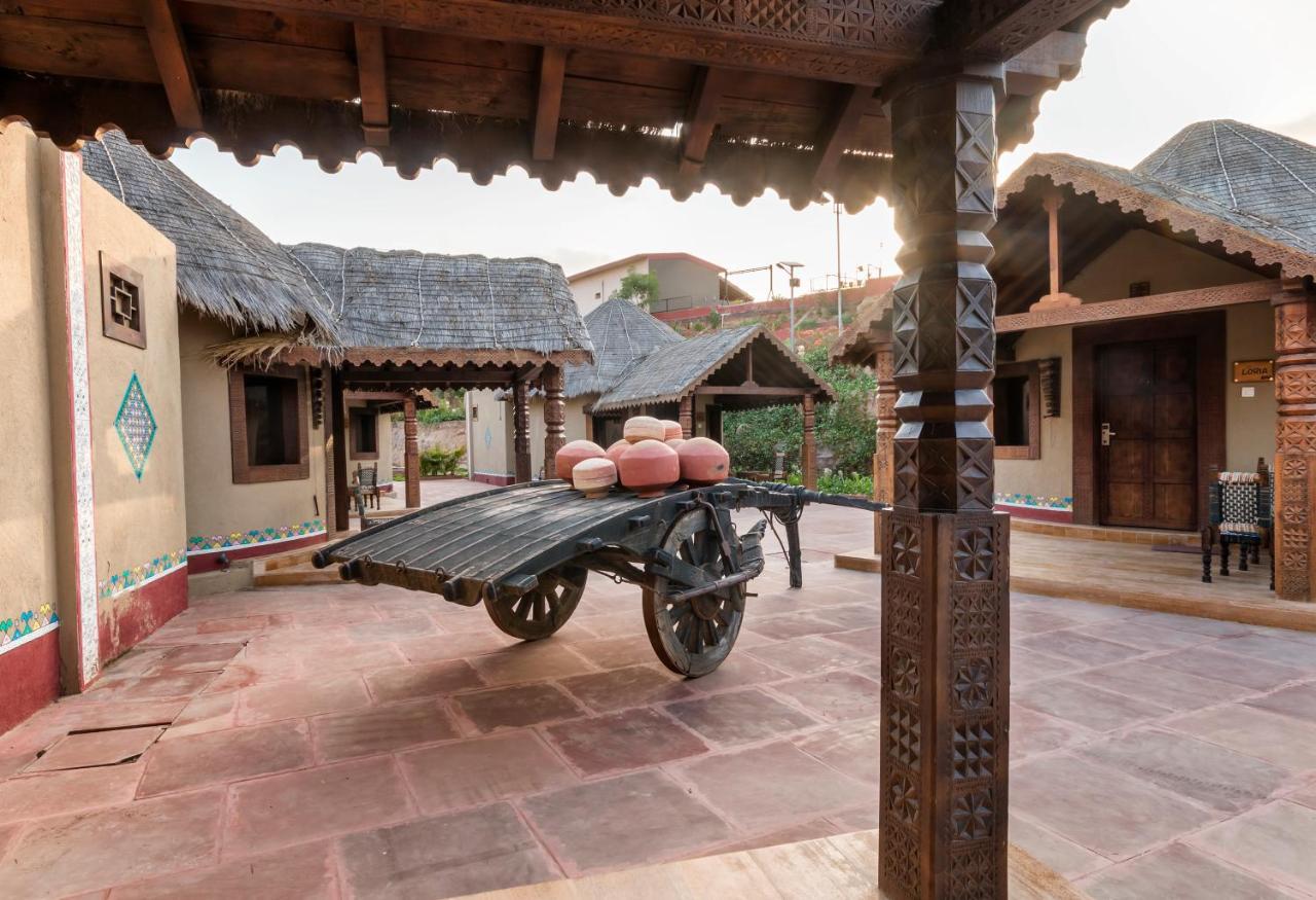 Regenta Resort Bhuj Exterior foto