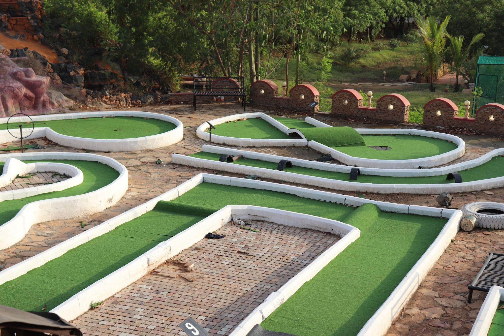 Regenta Resort Bhuj Exterior foto